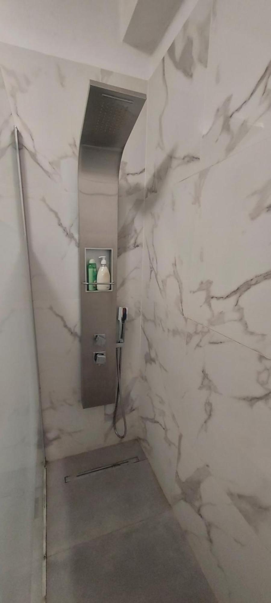 Airport Friendly House 1 Apartment Артемида Екстериор снимка